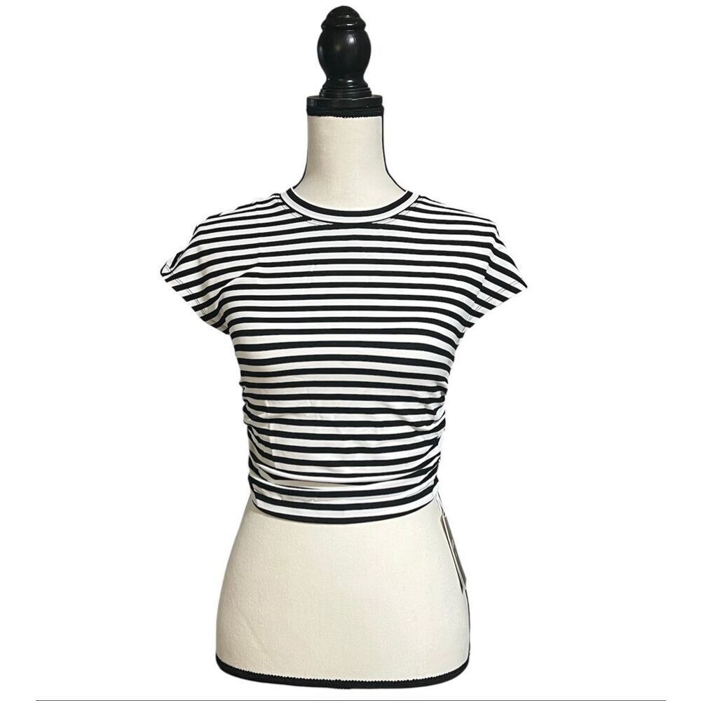 Halara Black & White Striped Ruched Side Crop Top - Size L NWT